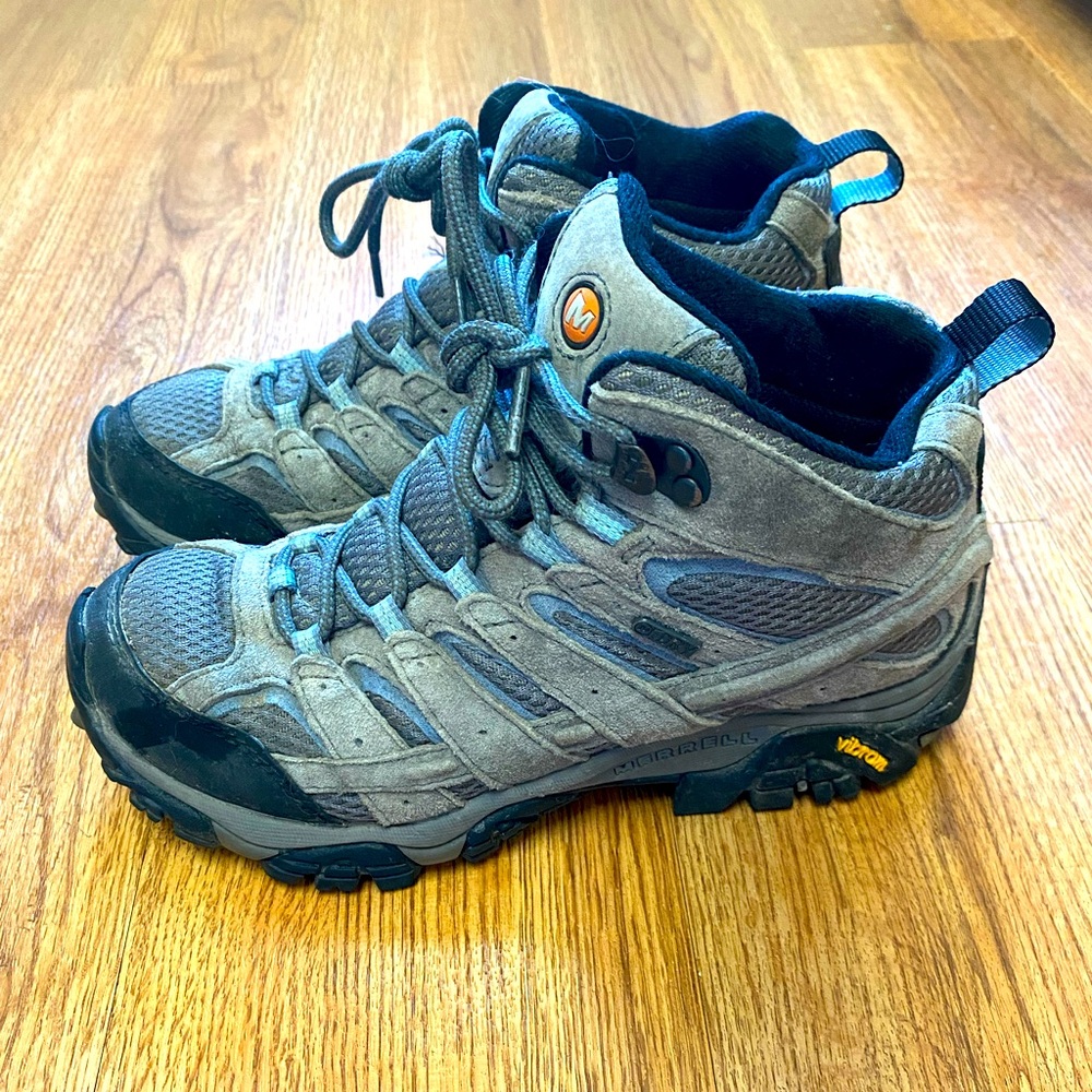 Merrell Women's Moab Waterproof Hiking Boots Size 7